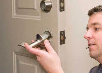 Gold Locksmith Store Eden Prairie, MN 952-563-9972 Gold Locksmith Store Eden Prairie, MN 952-563-9972 - install-new-locks